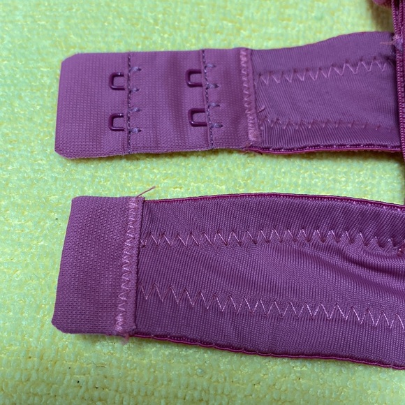 Bra - Picture 8 of 16